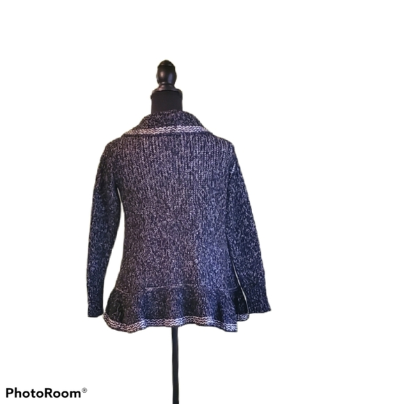 White House Black Market Open Front Carddigan - Picture 2 of 4